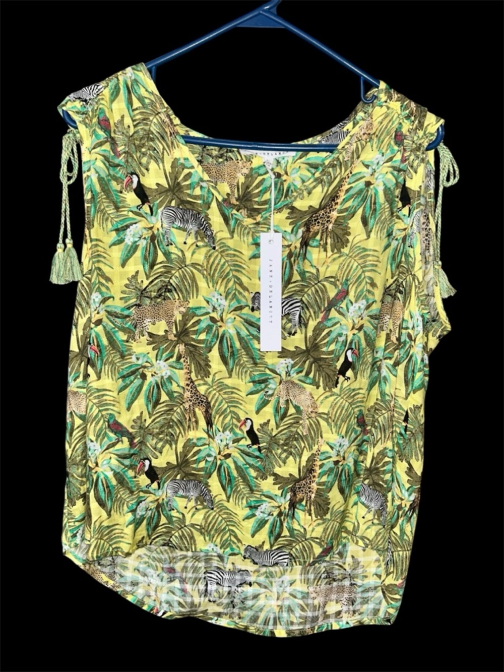 Jane + Delancey Jungle Safari Print Top NWT Size L Rayon Sleeveless Tassel